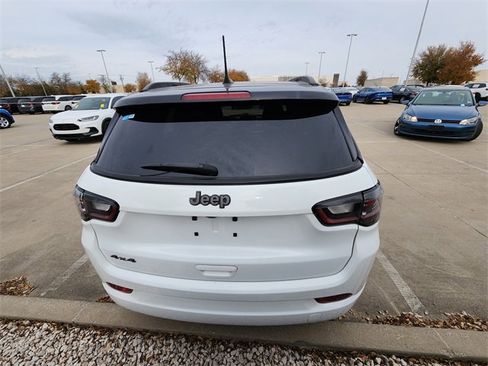 Used 2022 Jeep Compass High Altitude image 5