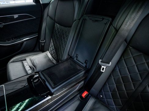 Used 2023 Audi S8 image 60