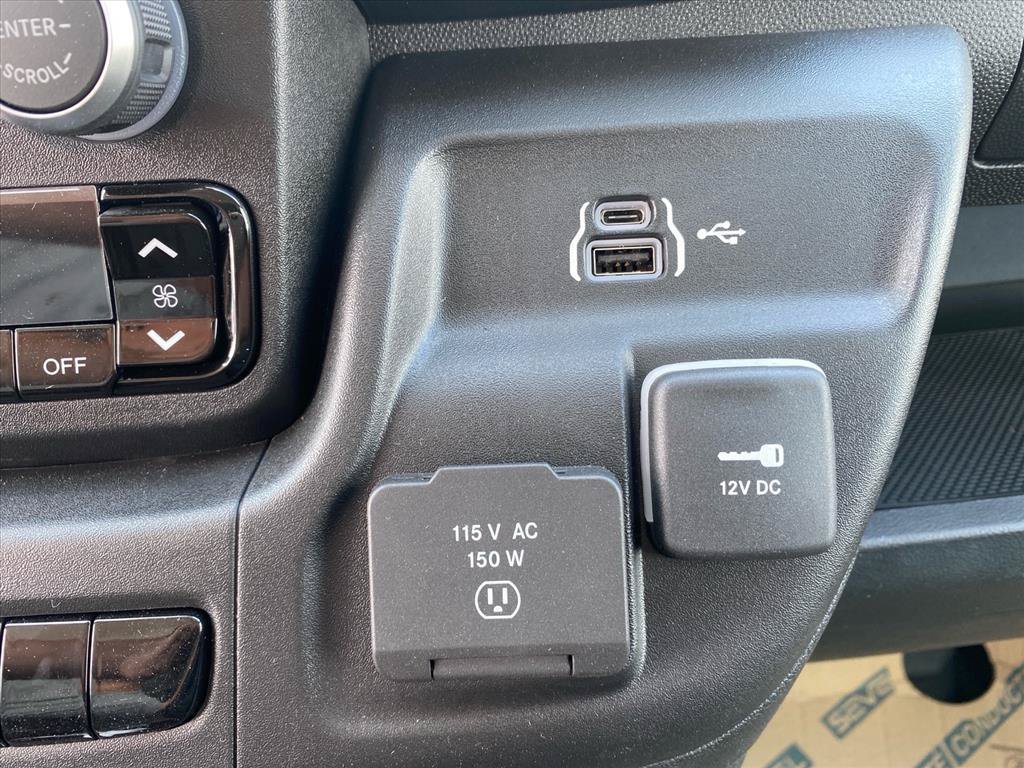 New 2026 RAM ProMaster 2500 w/ Quick Order Package 22G SLT FWD image 9