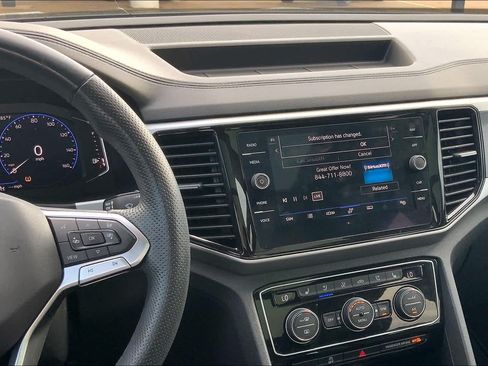 Used 2021 Volkswagen Atlas Cross Sport SEL Premium R-Line w/ Cross Sport MDO Package AWD/4WD image 13