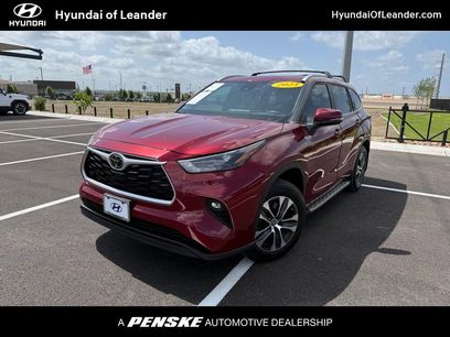 Used 2023 Toyota Highlander XLE