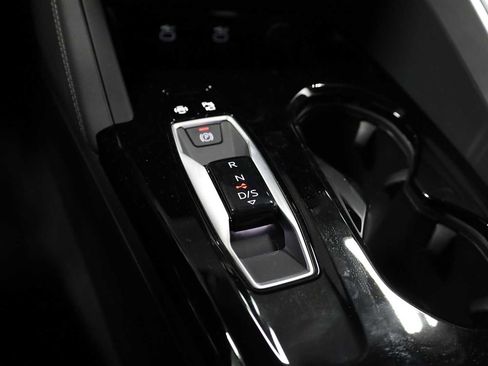 New 2025 Audi Q5 Premium image 27