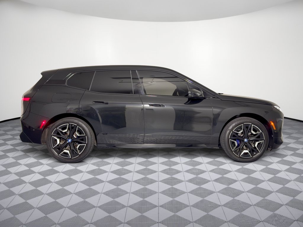 Certified 2024 BMW iX xDrive50 w/ Premium Package AWD/4WD image 8