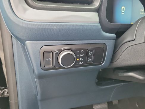 New 2026 Ford Maverick XL FWD image 10