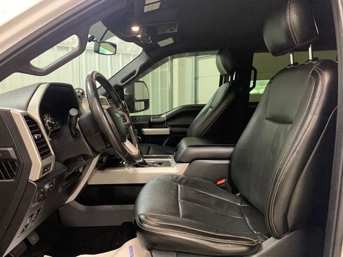 Used 2018 Ford F150 Lariat w/ Equipment Group 501A Mid AWD/4WD image 16