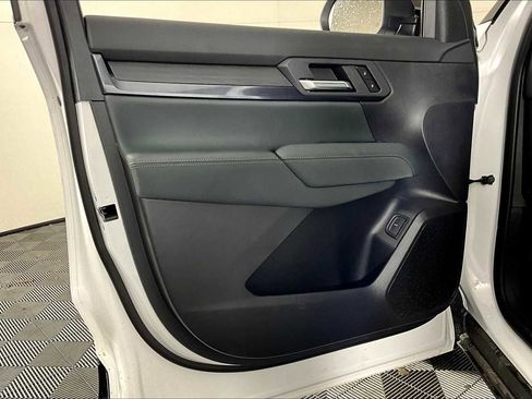 New 2026 GMC Terrain AT4 w/ Technology Package II image 16