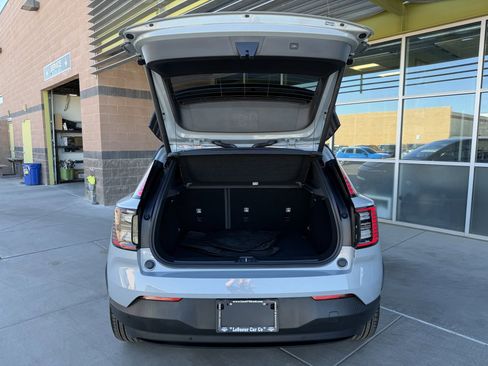 Used 2025 Volvo EX30 Ultra image 31