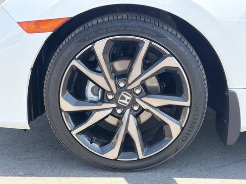 Used 2021 Honda Civic Sport image 9