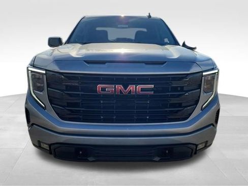 New 2026 GMC Sierra 1500 Elevation w/ X31 Off-Road Package AWD/4WD image 9