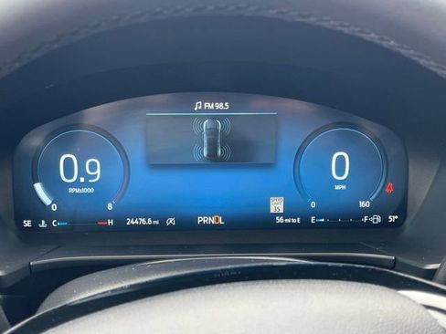 Used 2025 Ford Escape Platinum AWD/4WD image 27
