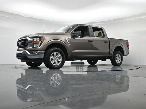 Certified 2023 Ford F150 XLT AWD/4WD image 37