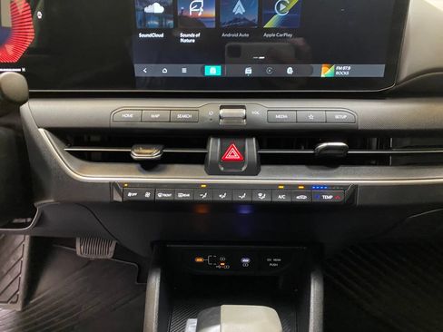 Used 2025 Kia K4 FWD image 43
