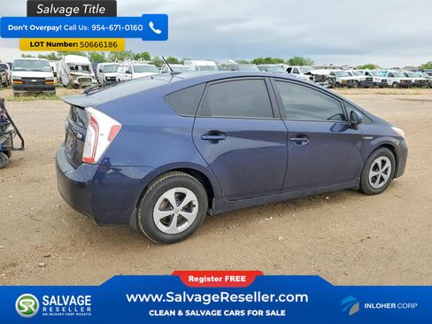 Used 2013 Toyota Prius Four FWD image 4