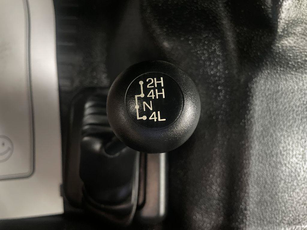 Used 2015 Ford F250 XL w/ Power Equipment Group AWD/4WD image 20