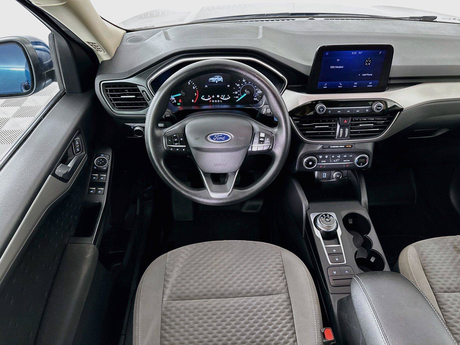 Used 2020 Ford Escape SE AWD/4WD image 2