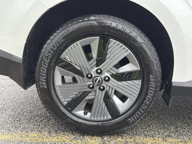 Certified 2025 Nissan Murano SL w/ Cargo Package AWD/4WD image 12