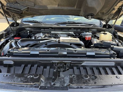 Used 2022 GMC Sierra 2500 Denali image 28