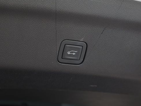 Certified 2026 GMC Yukon XL Elevation w/ LPO, Floor Liner Package RWD image 29