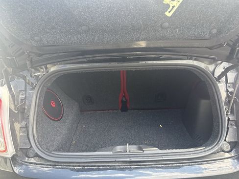 Used 2016 FIAT 500 Lounge FWD image 8
