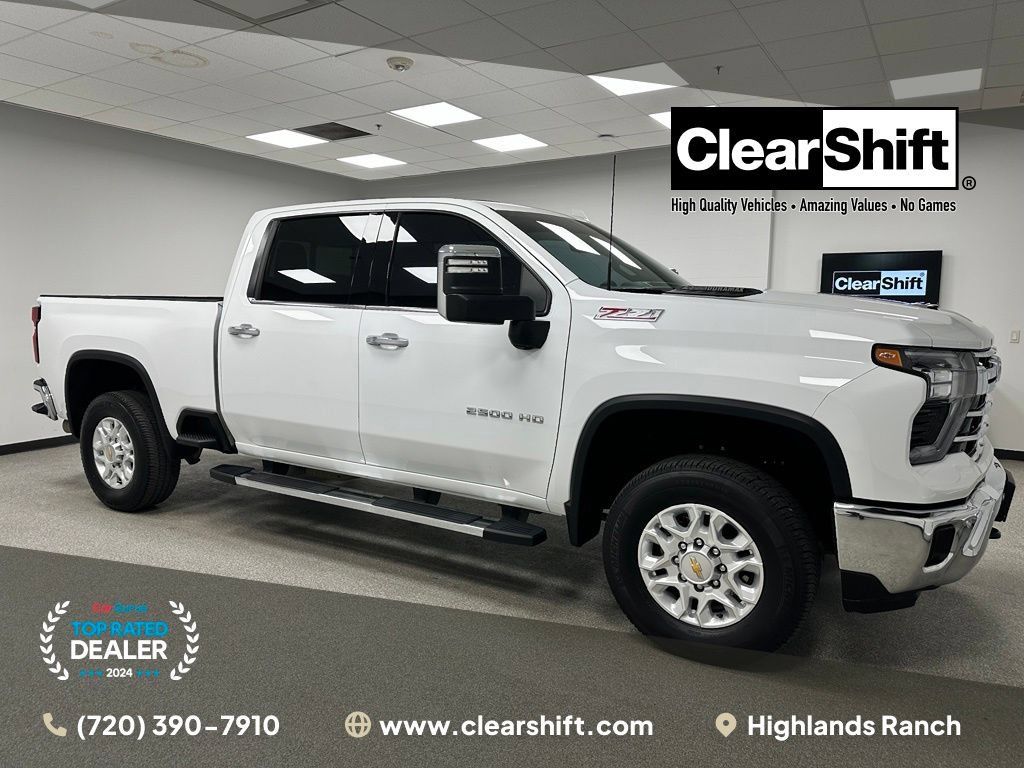 Used 2026 Chevrolet Silverado 2500 LTZ w/ LTZ Premium Package AWD/4WD image 1