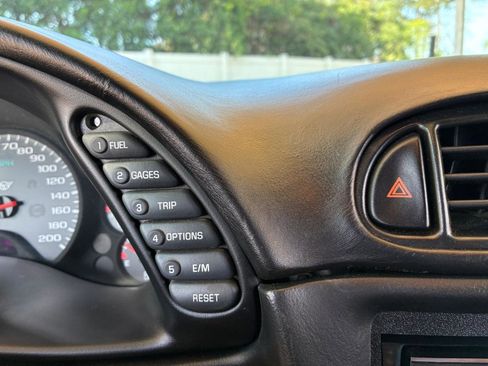 Used 1999 Chevrolet Corvette Coupe image 14
