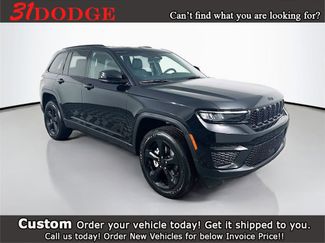 New 2025 Jeep Grand Cherokee Altitude video 1