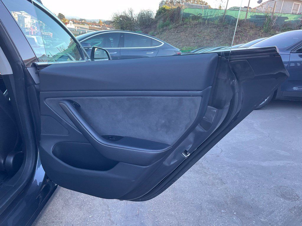 Used 2018 Tesla Model 3 Performance AWD/4WD image 56