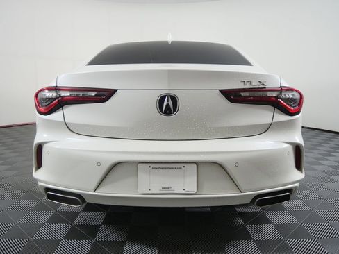 Used 2021 Acura TLX w/ Advance Package image 4