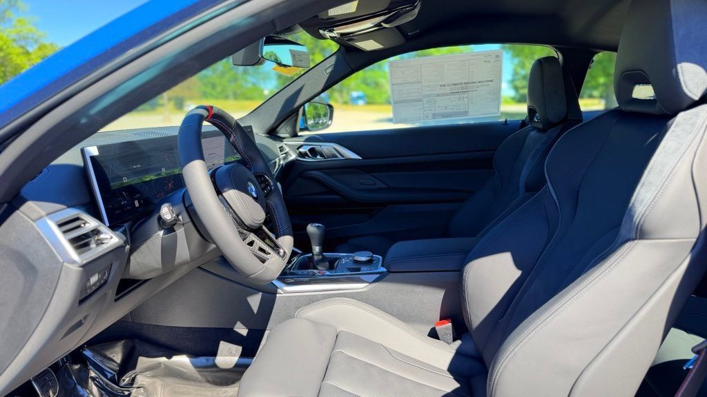 New 2027 BMW M4 Coupe w/ Executive Package RWD image 15