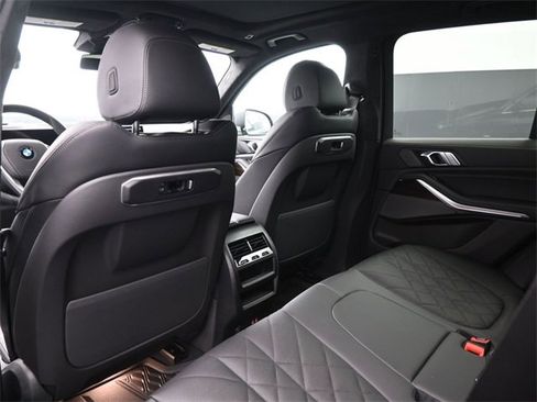 New 2026 BMW X5 sDrive40i w/ Premium Package image 10
