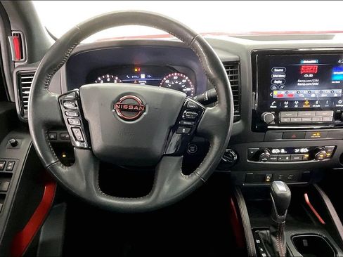 Used 2022 Nissan Frontier PRO-4X w/ Technology Package image 7