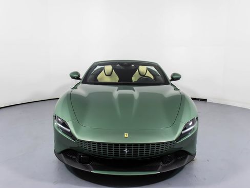 Certified 2024 Ferrari Roma Spider RWD image 15