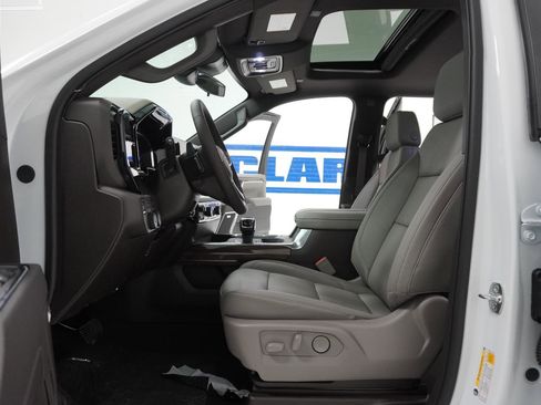 New 2026 Chevrolet Silverado 1500 LT Trail Boss w/ Convenience Package II image 13