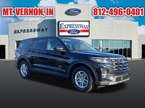 New 2026 Ford Explorer Active image 4