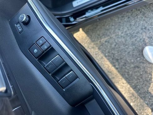 New 2026 Toyota Highlander Limited AWD/4WD image 26