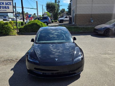 Used 2025 Tesla Model 3 Long Range AWD/4WD image 2