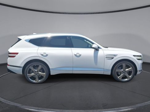 Used 2024 Genesis GV80 2.5T w/ Prestige Package AWD/4WD image 26