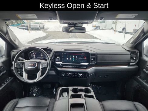 Used 2024 GMC Sierra 1500 SLT image 35