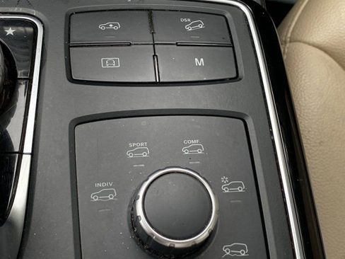 Used 2019 Mercedes-Benz GLS 450 4MATIC image 28