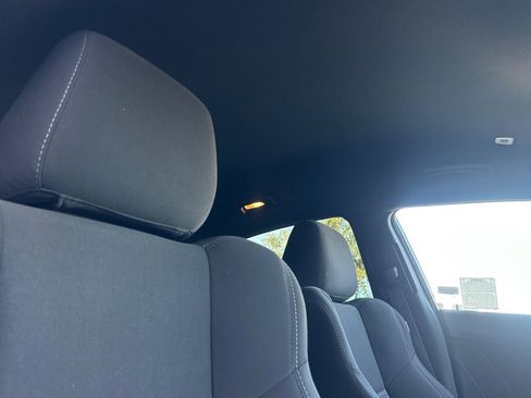 Used 2022 Dodge Charger R/T w/ Blacktop Package image 17