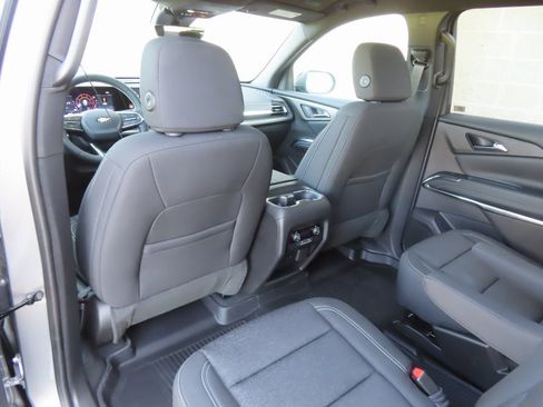 New 2026 Chevrolet Traverse LT w/ Driver Confidence Package image 21