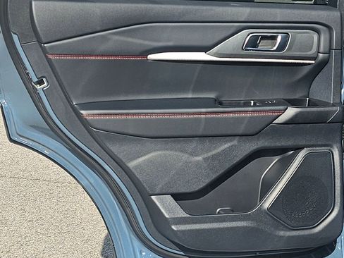 New 2026 Ford Explorer ST-Line w/ ST-Line Street Pack image 34
