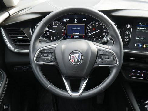 Used 2023 Buick Envision Essence image 16