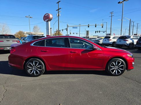 Used 2023 Chevrolet Malibu RS w/ LPO, Floor Liner Package image 6