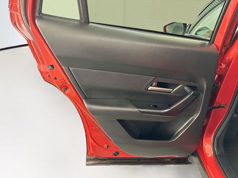 Used 2025 MAZDA CX-50 AWD 2.5 S w/ Premium Package image 28