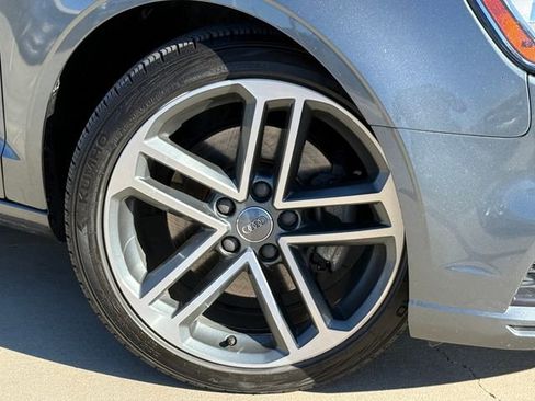 Used 2019 Audi A3 2.0T Premium image 2