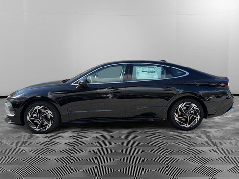 New 2026 Hyundai Sonata SEL image 4