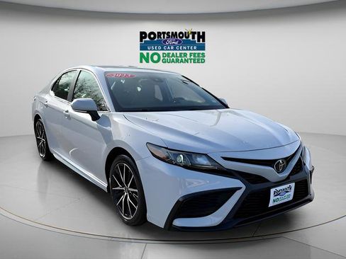 Used 2023 Toyota Camry SE FWD image 16