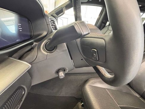Used 2025 Ford Maverick XLT w/ Equipment Group 301A AWD/4WD image 19