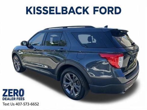 Certified 2022 Ford Explorer XLT w/ Equipment Group 202A RWD image 6